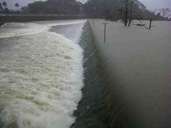 La Mesa Dam, umabot na spilling level: Residente malapit sa Tullahan River pinag-iingat