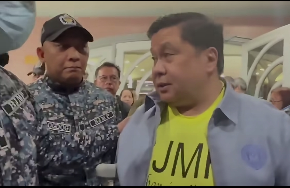 Sen. Estrada tumangging magpasok ng plea, Marcoleta pinayagan mag medical furlough