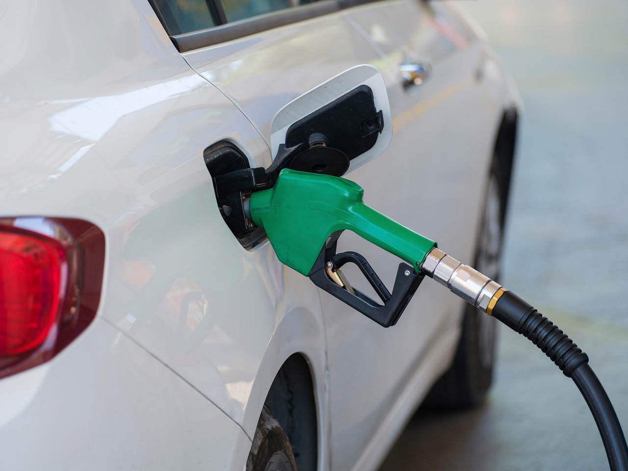 Paggalaw sa presyo sa petrolyo posibleng magkakaiba sa susunod na linggo